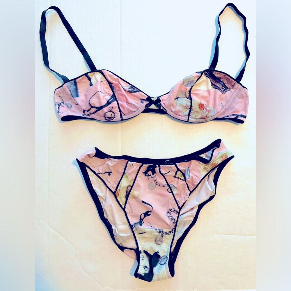 Vintage retro pin up print lingerie set size M by Paul Smith